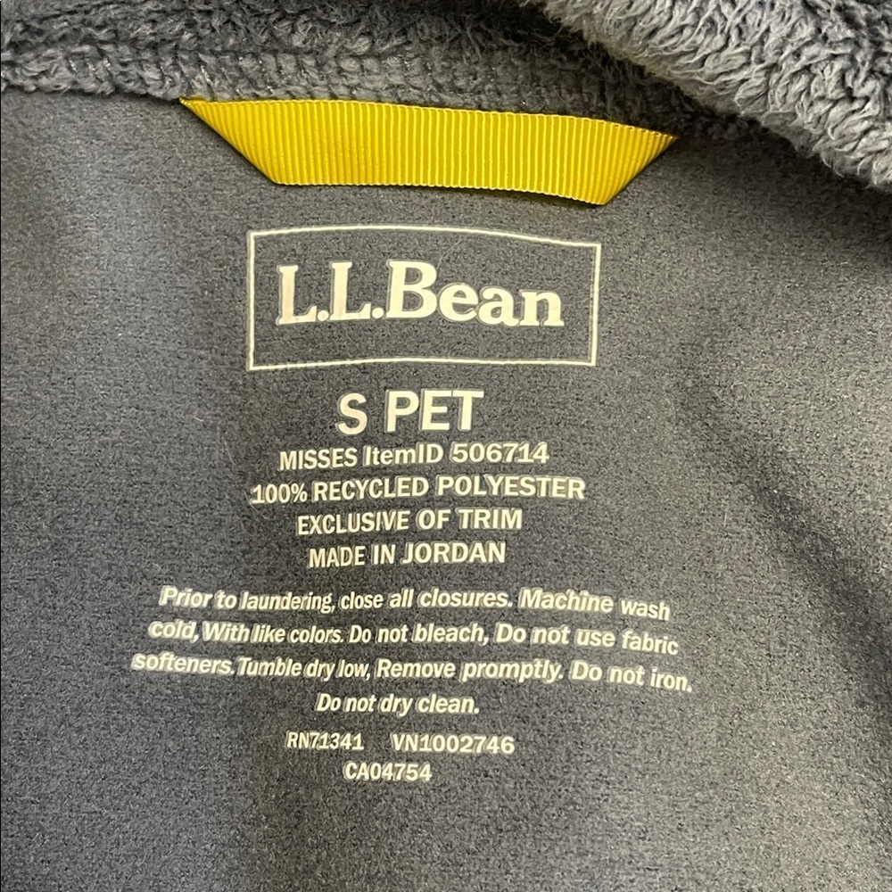 LL Bean Fleece Vest Small Petite Gray Zip Front Pockets EUC Cabincore Gorpcore - Picture 5 of 7